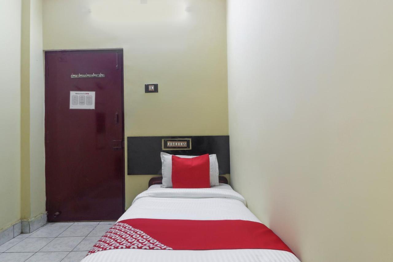 Oyo 45895 Hotel Blue Nile Chennai Exterior photo