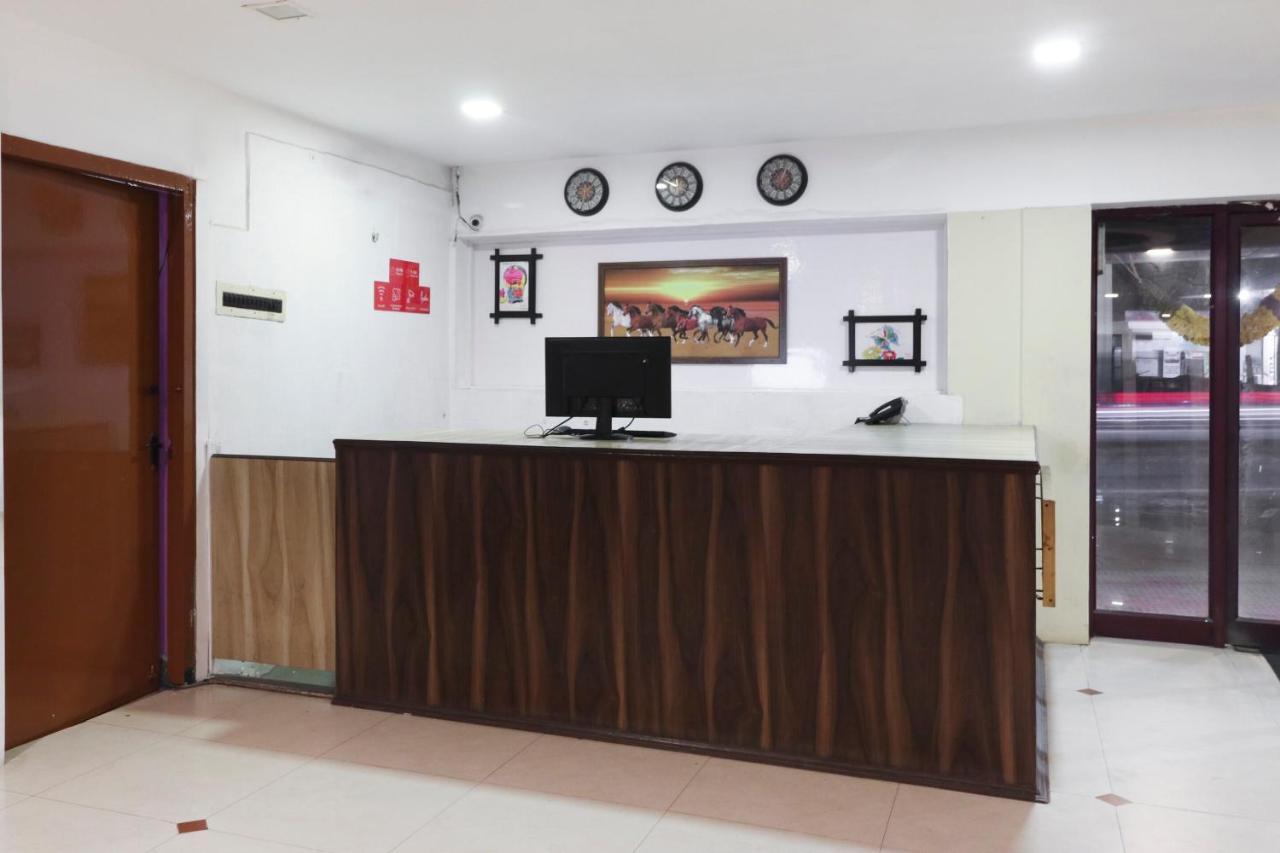 Oyo 45895 Hotel Blue Nile Chennai Exterior photo